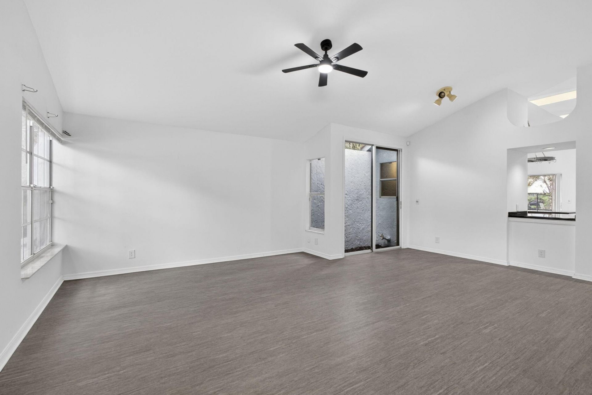 12709 White Coral Drive, Wellington, FL 33414 Photo