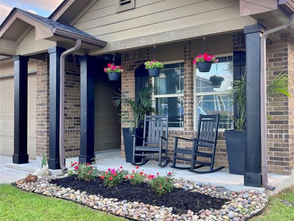 606 Old Peak RD, Georgetown, TX 78626