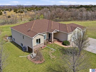 1530 Deer Trail, Roca, NE 68430