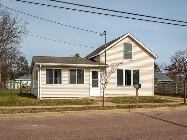 404 4th AVENUE N, Onalaska, WI 54650