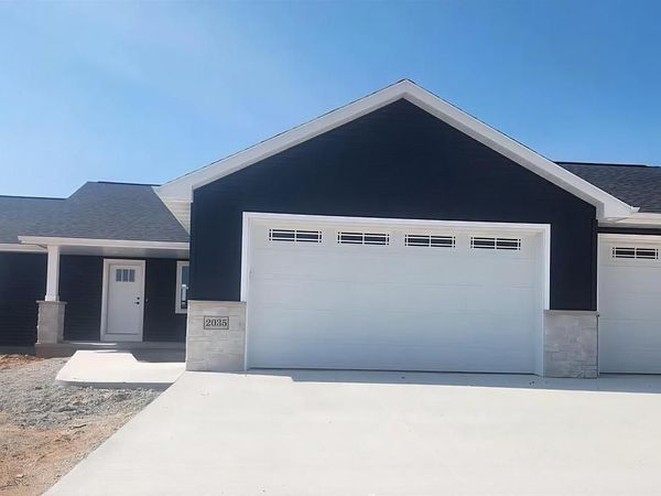 2639 CORNELL AVENUE, Neenah, WI 54952