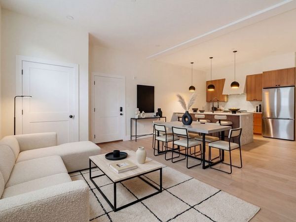 108 Bunker Hill, Unit 1, Boston, MA 02129