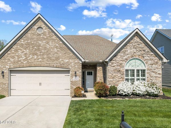 12710 Sailpointe Lane, Knoxville, TN 37922