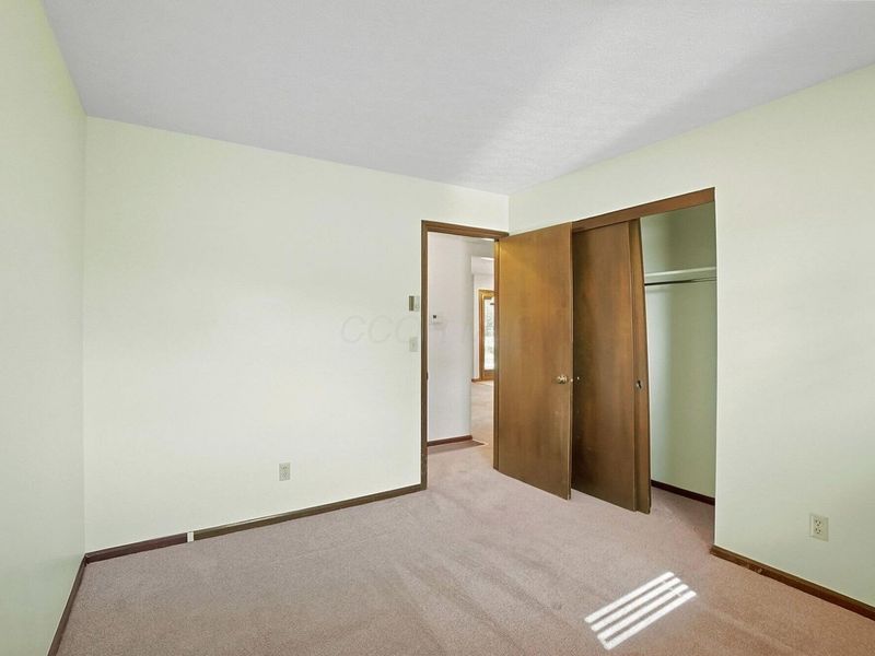 1256 Francisco Road, Columbus, OH 43220 Photo 25