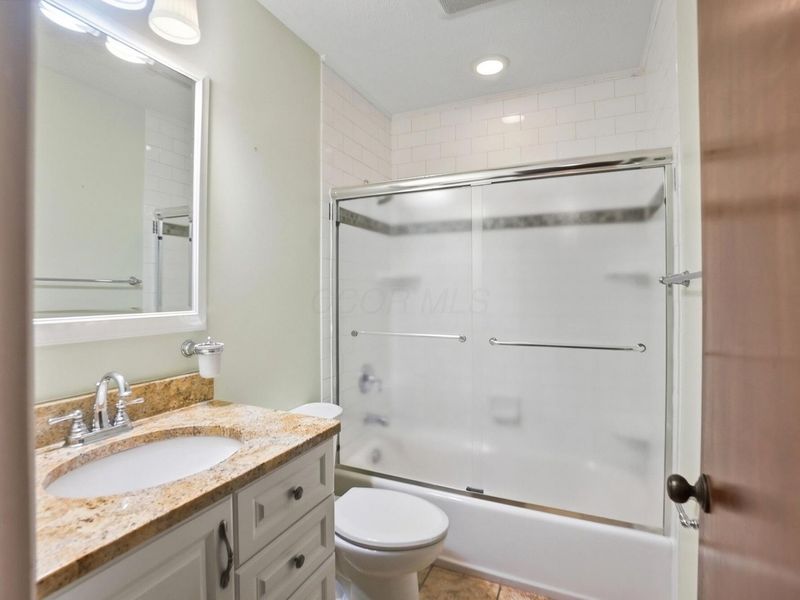 1256 Francisco Road, Columbus, OH 43220 Photo 26