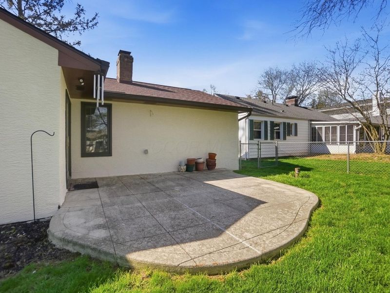 1256 Francisco Road, Columbus, OH 43220 Photo 6