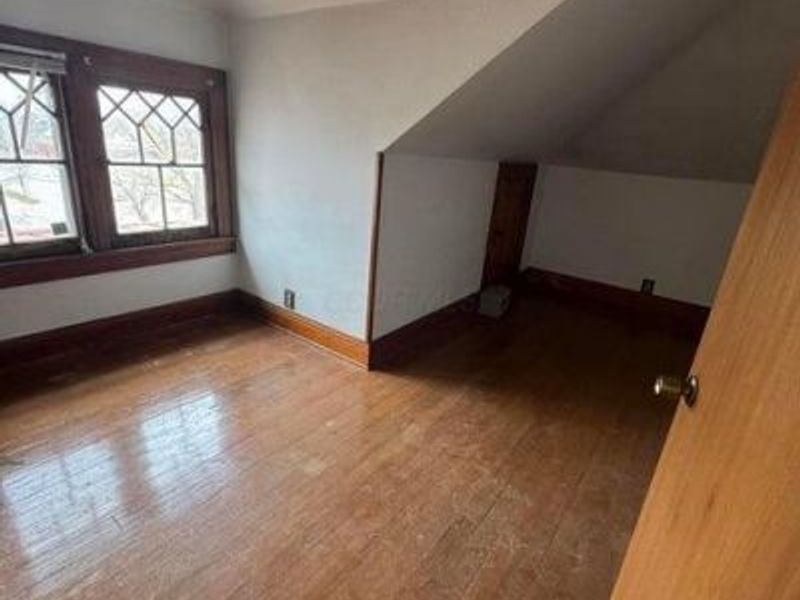 615 S Court Street , Circleville, OH 43113 Photo 6