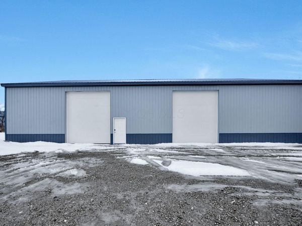 5263 Harrisburg Pike , Grove City, OH 43123