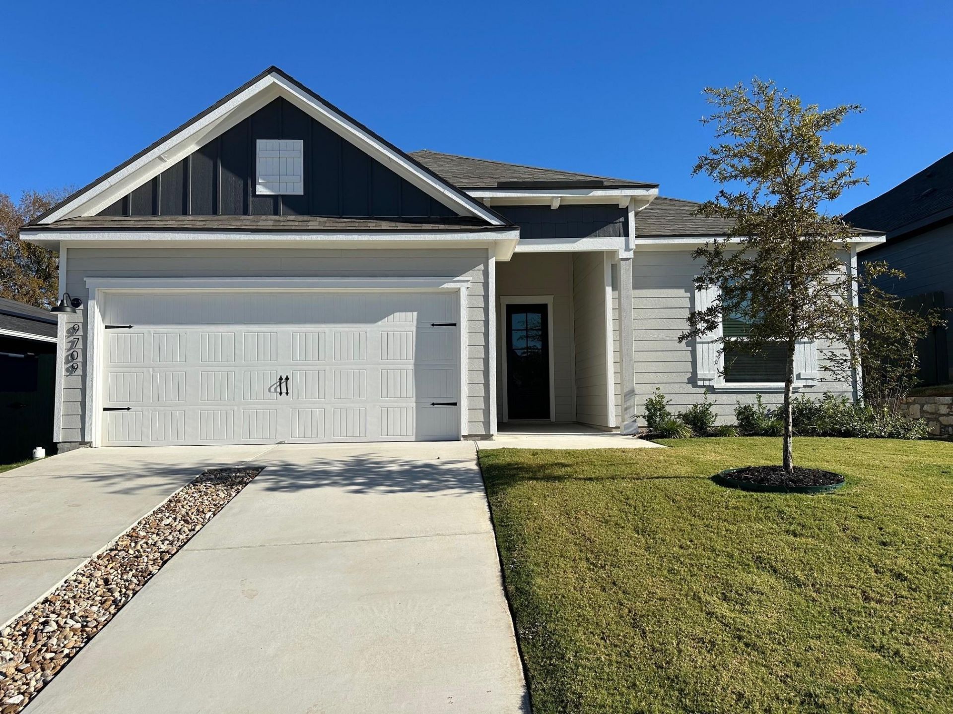 9709 Gladsome Path, Manor, TX 78653 Main Photo