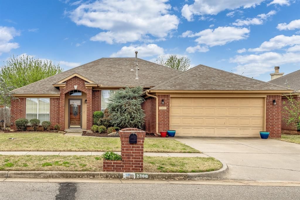 2300 SW 138th Street, Oklahoma City, OK 73170 Main Photo