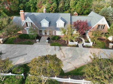 68255 Lilac Road, Lakeville, IN 46536