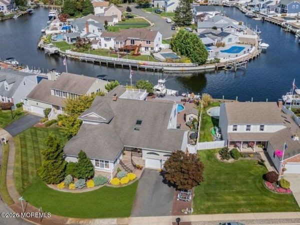 2111 Middle Avenue, Point Pleasant, NJ 08742