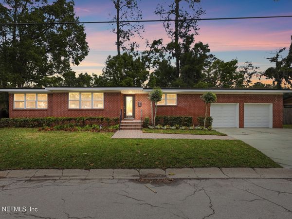1524 SHIRL Lane, Jacksonville, FL 32207