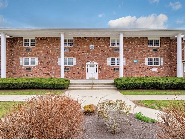 418 Meadow St, Unit 42, Agawam, MA 01001