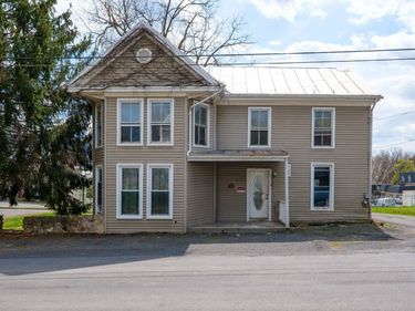 105 S HIGH ST, EDINBURG, VA 22842