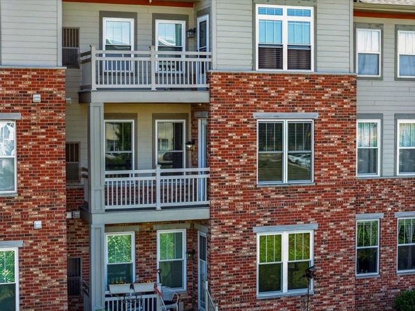 6402 MILWAUKEE Street, Unit 203, Madison, WI 53718