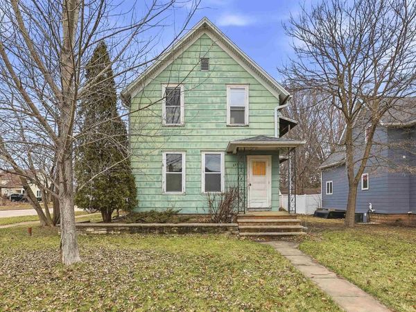 840 W 5TH STREET, Appleton, WI 54914