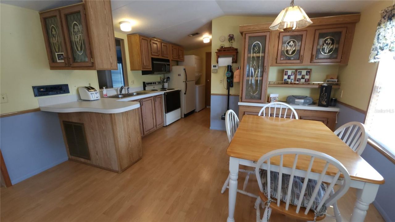 3333 26th Avenue E, Unit 5, Bradenton, FL 34208 Photo