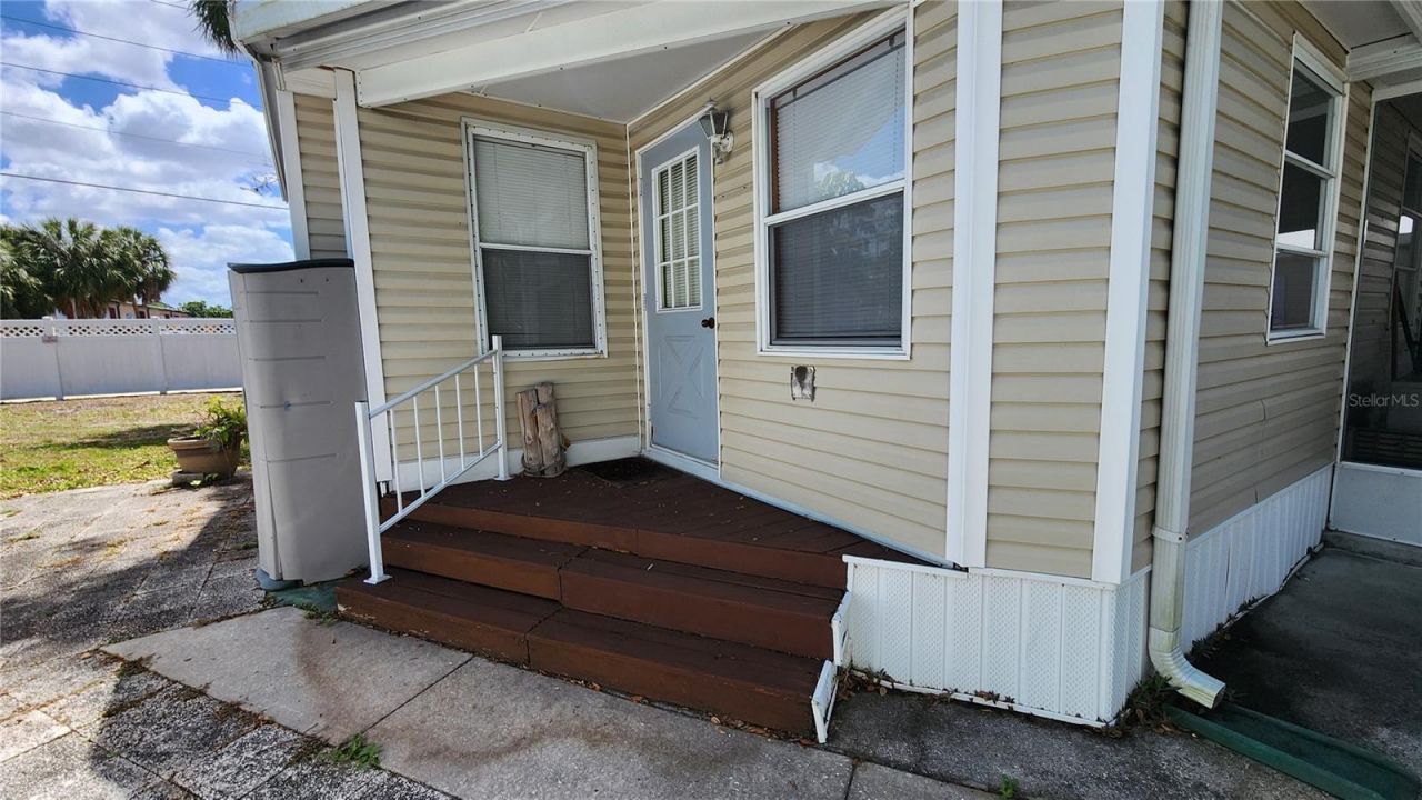 3333 26th Avenue E, Unit 5, Bradenton, FL 34208 Photo