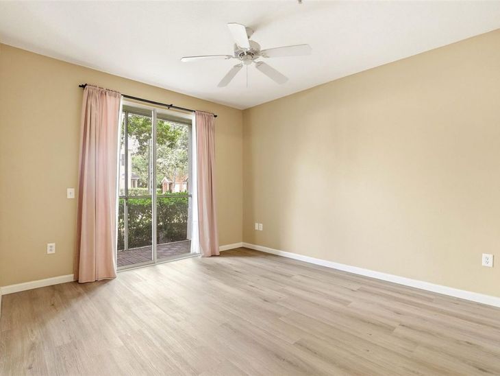 6010 Newport Lane, Unit 103, Orlando, FL 32821