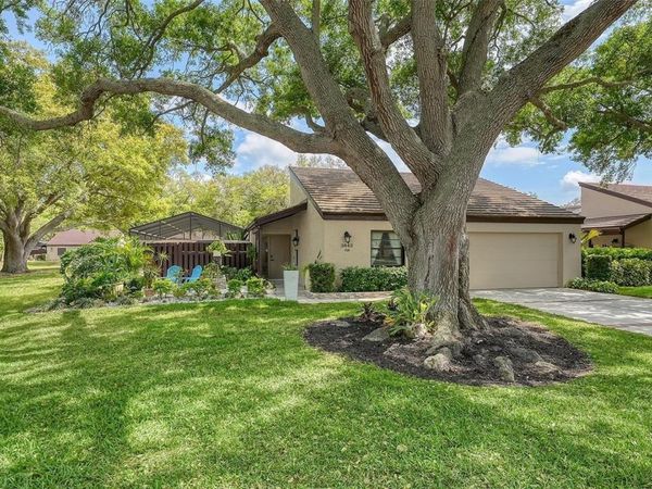 3842 GLEN OAKS MANOR DRIVE , SARASOTA, FL 34232