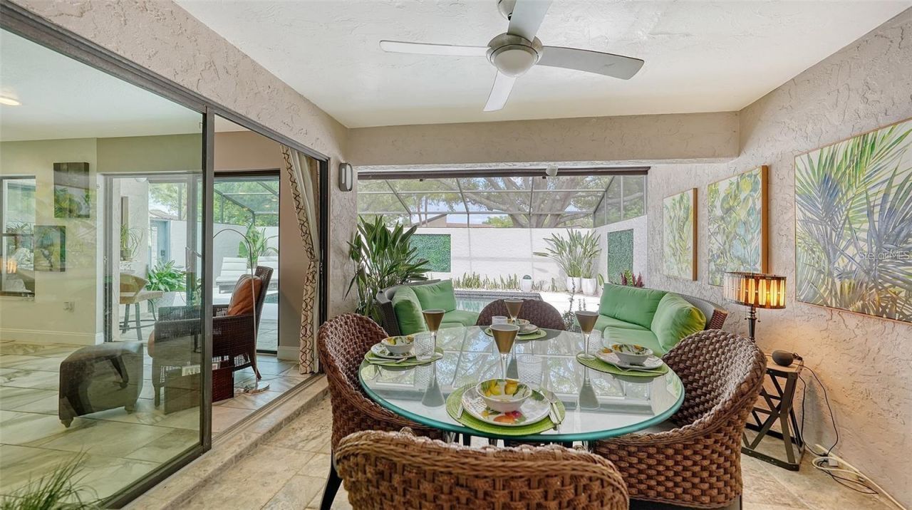 3842 Glen Oaks Manor Drive, Sarasota, FL 34232 Photo