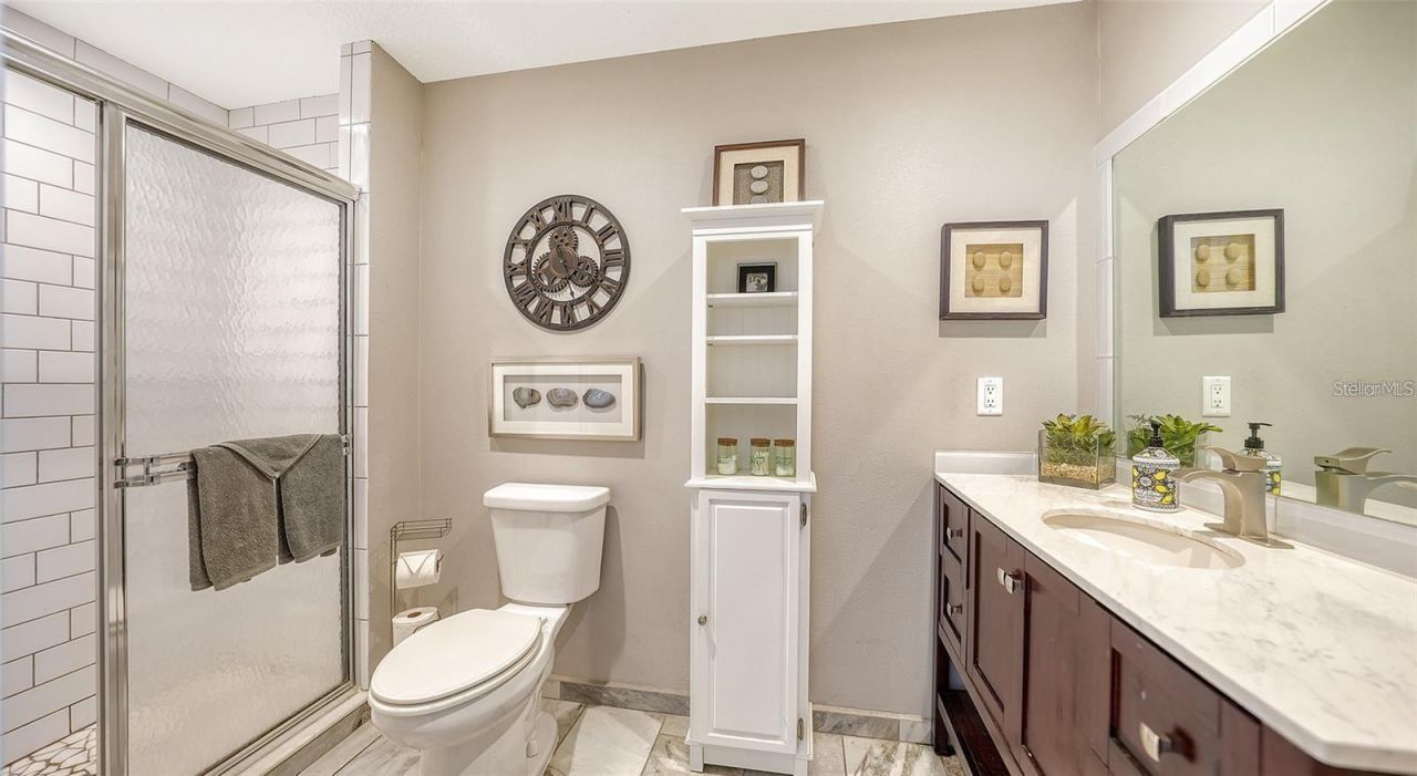 3842 Glen Oaks Manor Drive, Sarasota, FL 34232 Photo