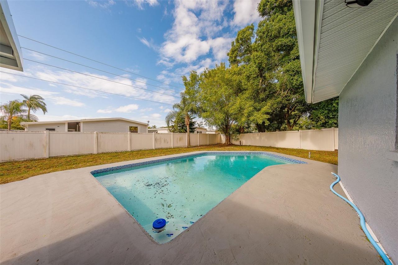 3426 7th Avenue Se, Largo, FL 33771 Photo