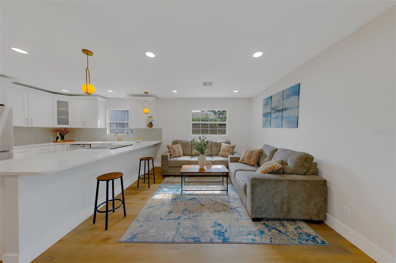 3426 7th Avenue Se, Largo, FL 33771 Photo