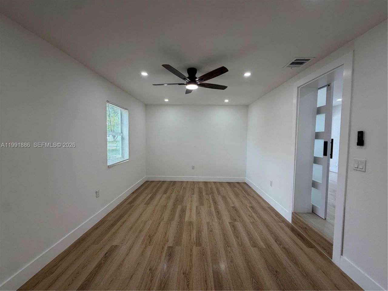 1766 Lauderdale Manor Dr, Fort Lauderdale, FL 33311 Photo