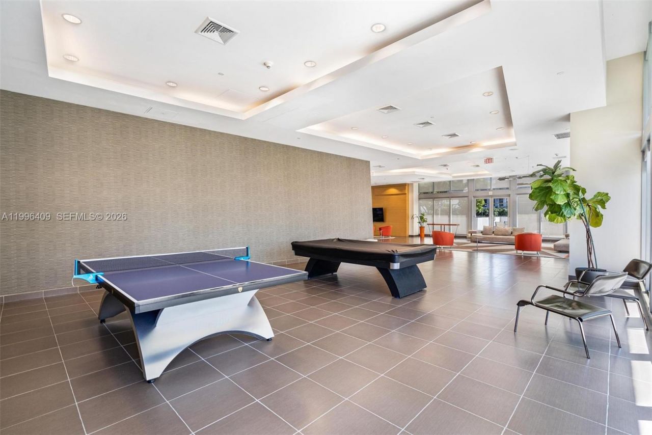 1111 SW 1st Ave, Unit 2721-N, Miami, FL 33130 Photo