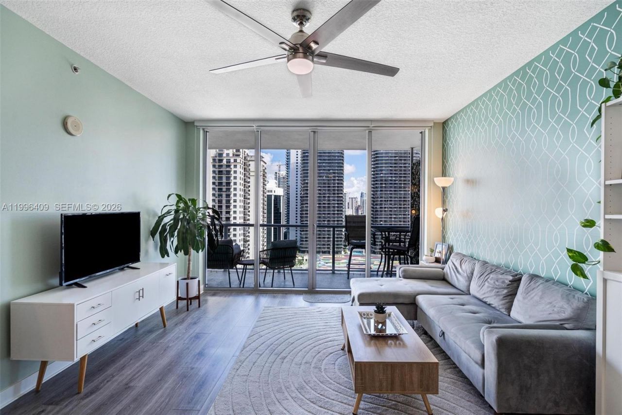 1111 SW 1st Ave, Unit 2721-N, Miami, FL 33130 Photo