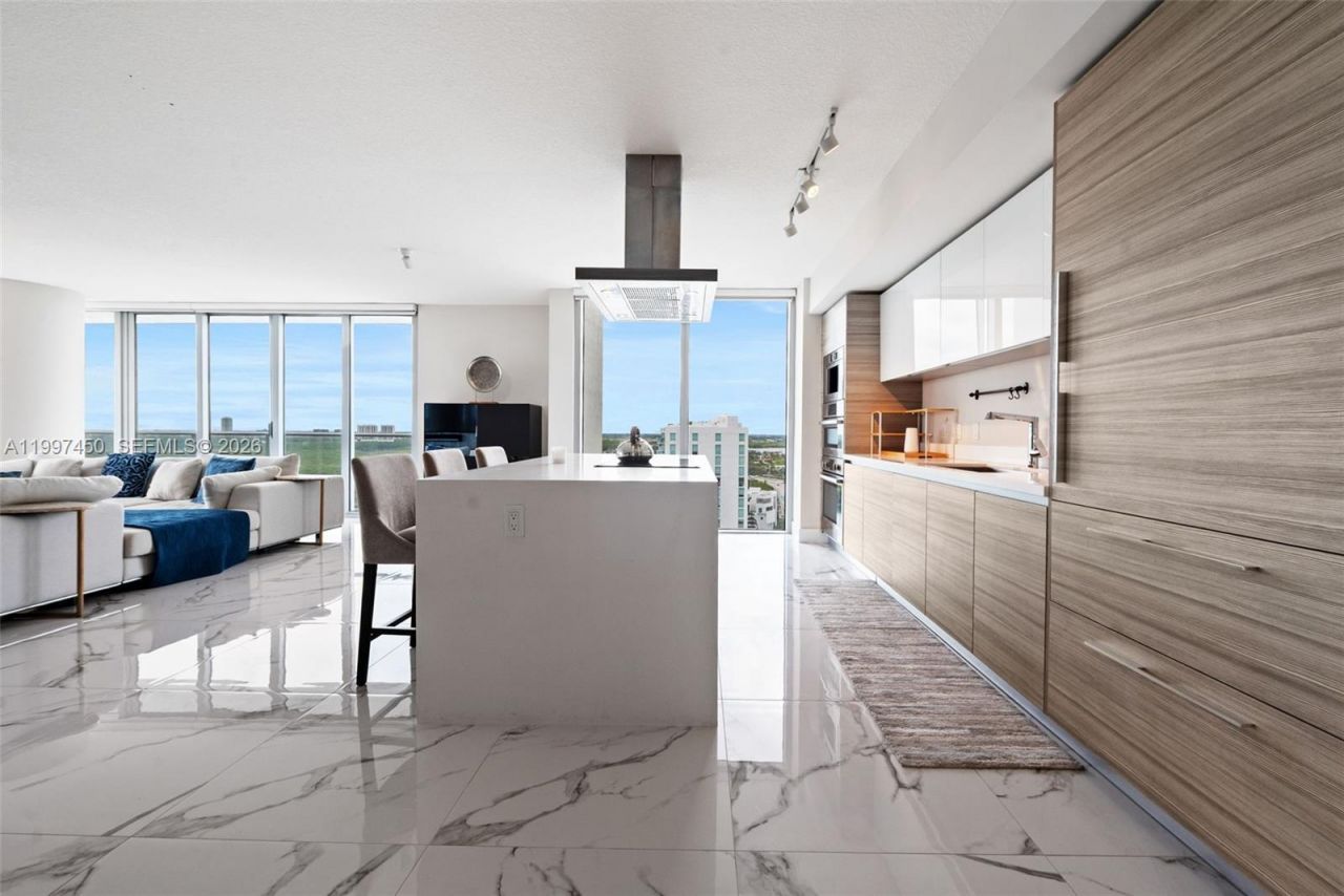 330 Sunny Isles Blvd, Unit 5-2102, Sunny Isles Beach, FL 33160 Photo