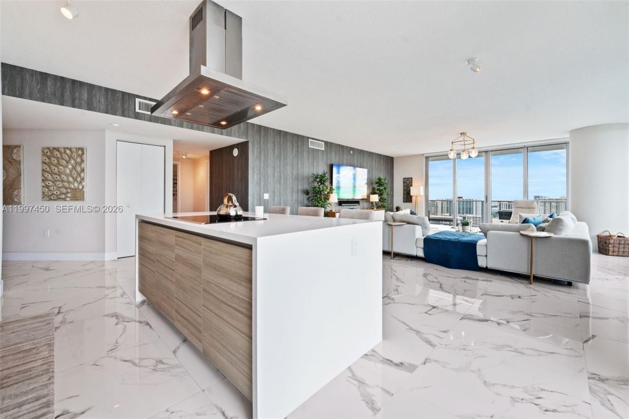 330 Sunny Isles Blvd, Unit 5-2102, Sunny Isles Beach, FL 33160 Photo