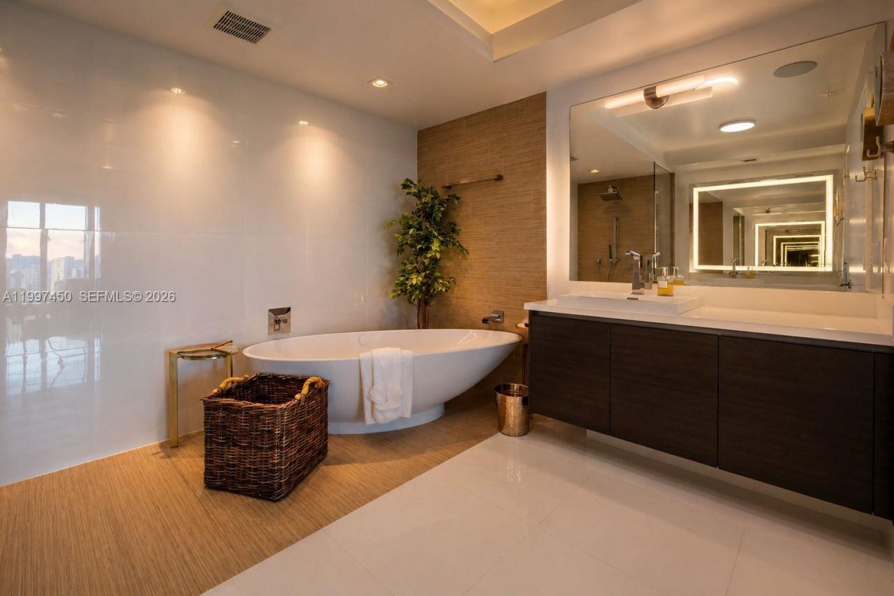 330 Sunny Isles Blvd, Unit 5-2102, Sunny Isles Beach, FL 33160 Photo