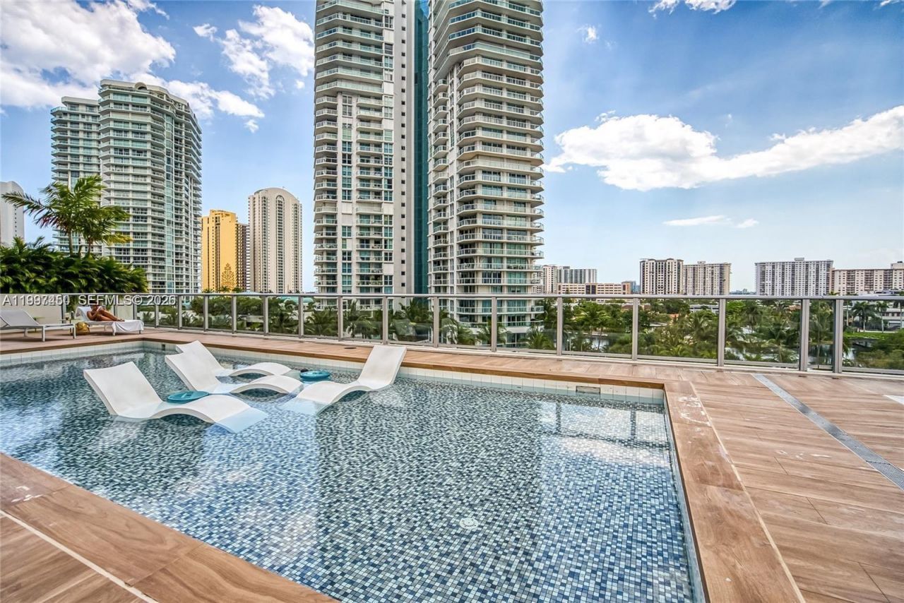 330 Sunny Isles Blvd, Unit 5-2102, Sunny Isles Beach, FL 33160 Photo