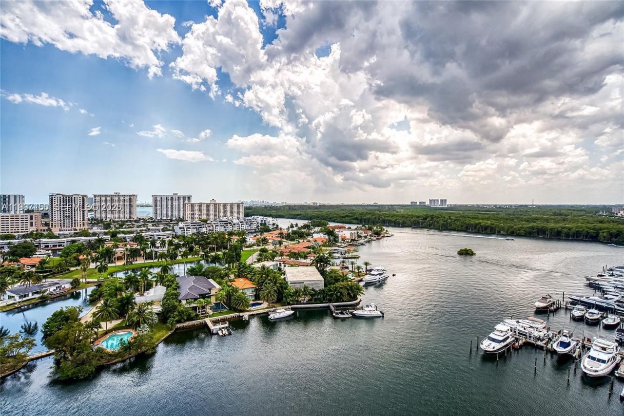 330 Sunny Isles Blvd, Unit 5-2102, Sunny Isles Beach, FL 33160 Photo