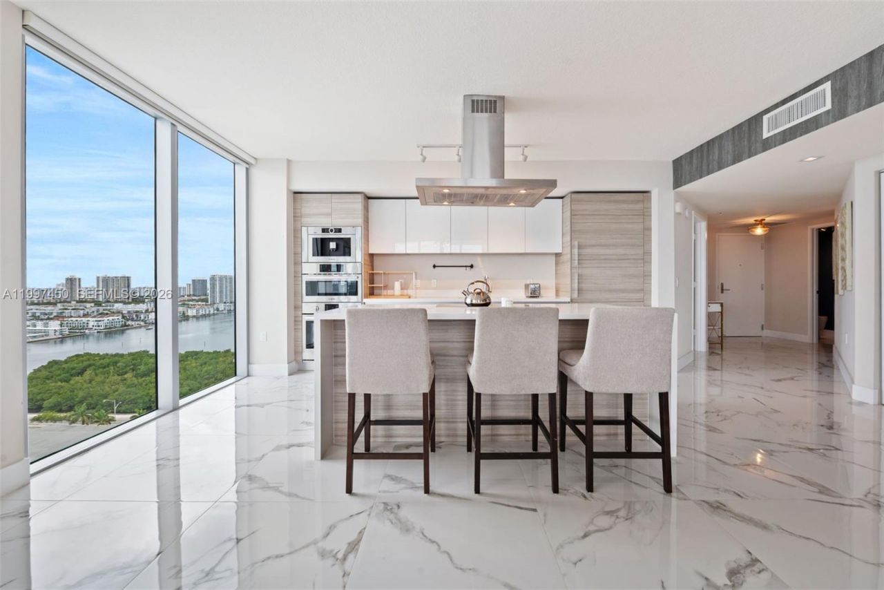 330 Sunny Isles Blvd, Unit 5-2102, Sunny Isles Beach, FL 33160 Photo