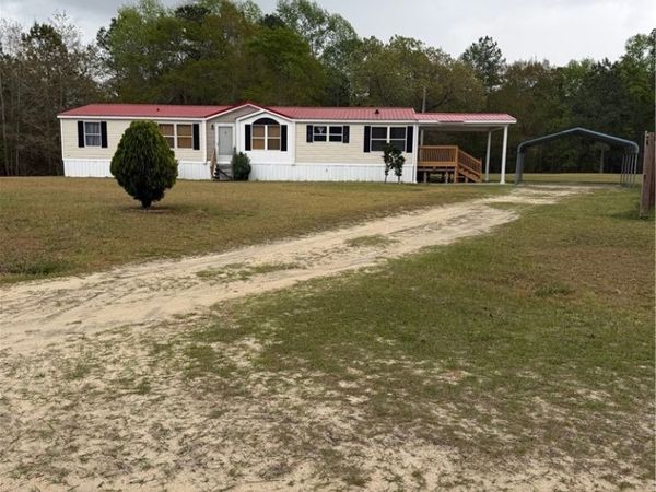 55 Academy Way, Tar Heel, NC 28392