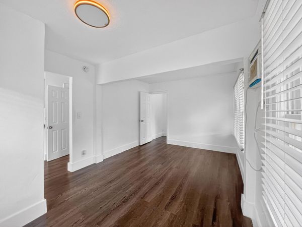 1909 Monroe Street, Hollywood, FL 33020