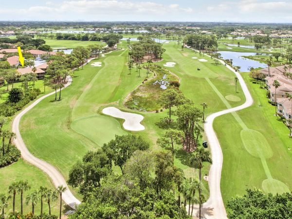 302 Brackenwood Circle, Palm Beach Gardens, FL 33418