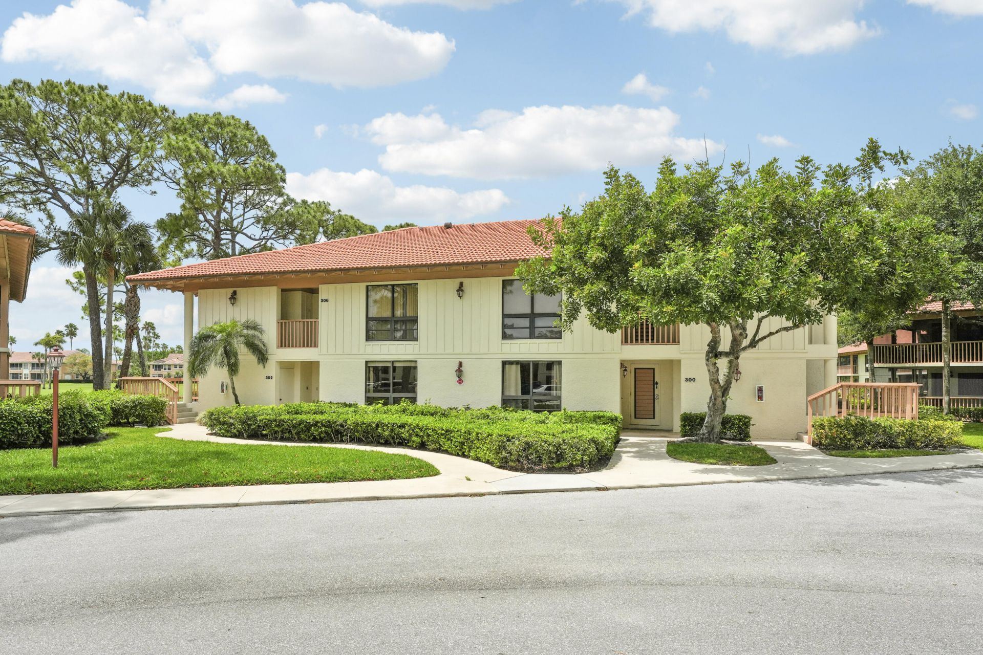 302 Brackenwood Circle, Palm Beach Gardens, FL 33418 Photo