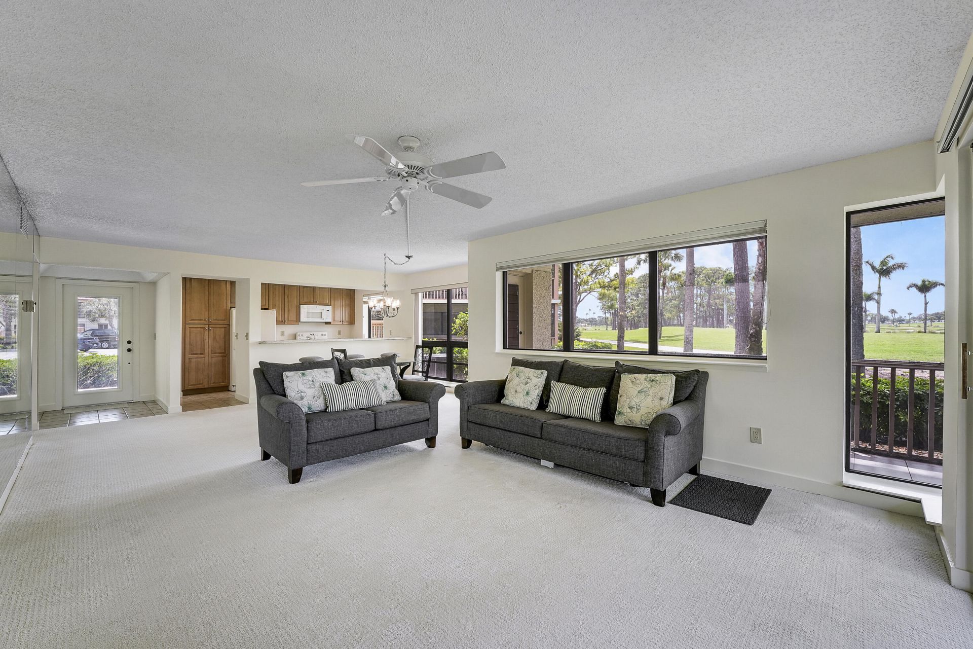 302 Brackenwood Circle, Palm Beach Gardens, FL 33418 Photo