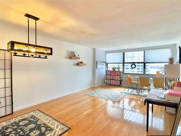 7000 JFK Blvd E 25A, Unit 25A, GUTTENBERG, NJ 07093