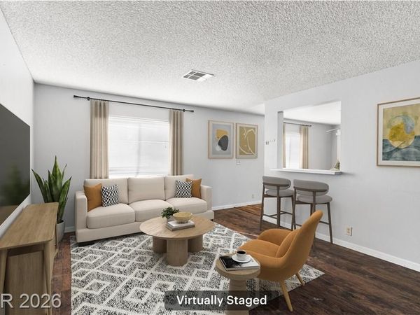 5191 Pioneer Avenue, Unit 204, Las Vegas, NV 89146