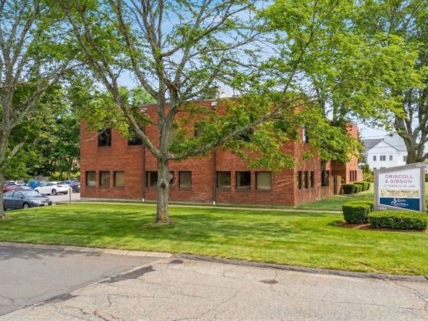 1000 Plain Street, Unit 2, Marshfield, MA 02050