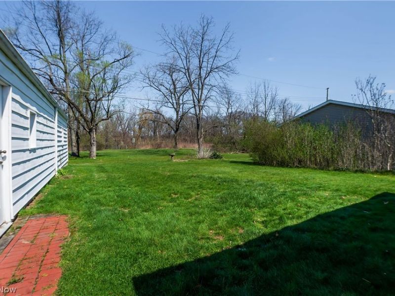 1993 Kelsey Drive , Cuyahoga Falls, OH 44221 Photo 38