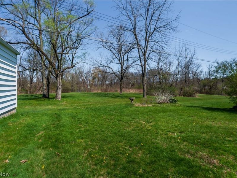 1993 Kelsey Drive , Cuyahoga Falls, OH 44221 Photo 41