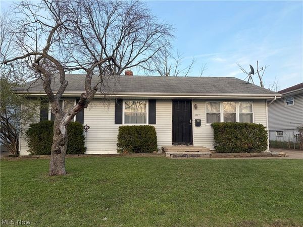 4027 Crest Drive , Cleveland, OH 44109