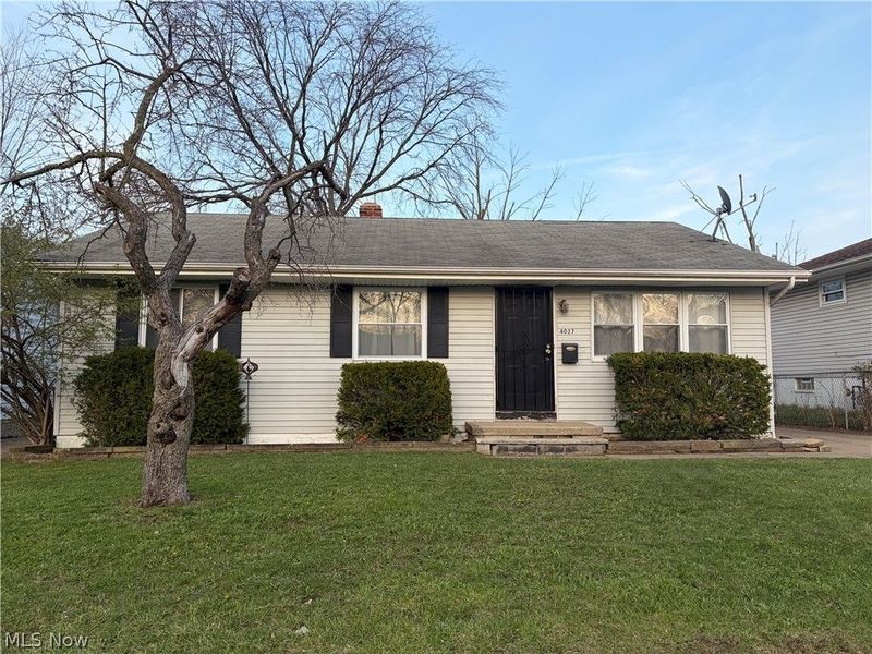 4027 Crest Drive , Cleveland, OH 44109 Photo 1